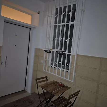 Mia's * Bari